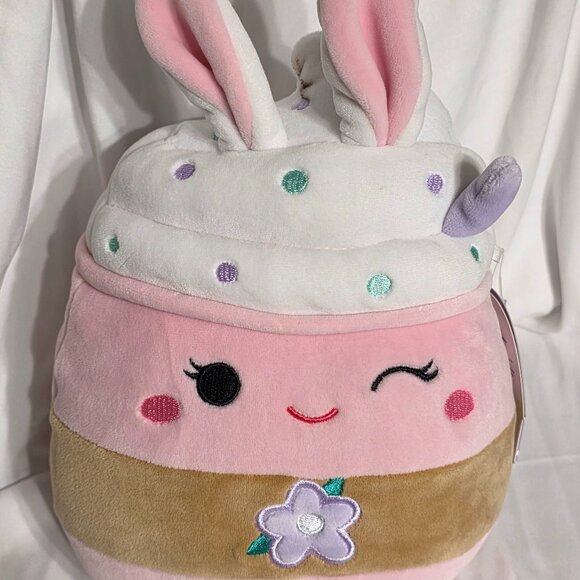 Suey the Milkshake Easter Edition Squishmallow - Picture 1 of 4